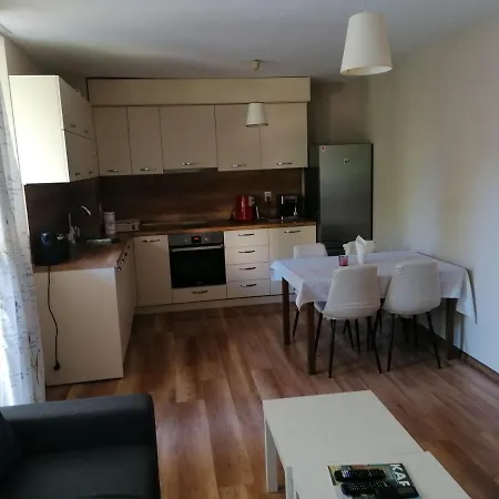 Apartament 145