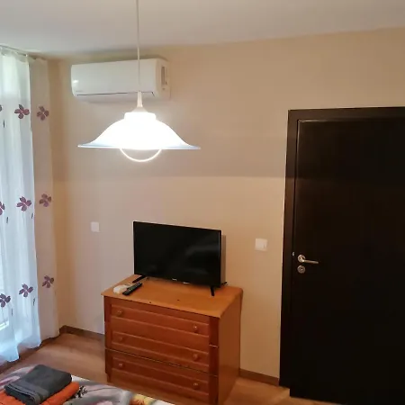 145 Apartment *